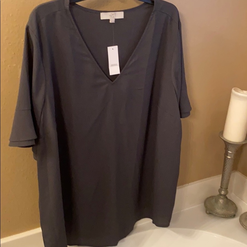 Gray loft size 20 new with tags blouse polyester